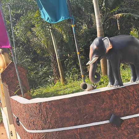 Arabian Holiday Resort With Swimming Pool In Idukki Calvary Mount Exterior foto
