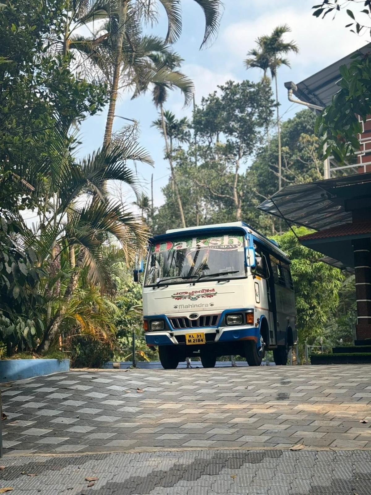 Arabian Holiday Resort With Swimming Pool In Idukki Calvary Mount Exterior foto