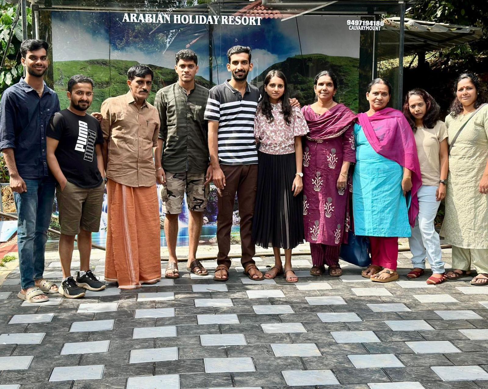 Arabian Holiday Resort With Swimming Pool In Idukki Calvary Mount Exterior foto